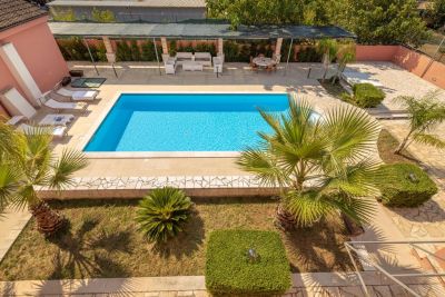Villa con piscina nel Salento a Casarano